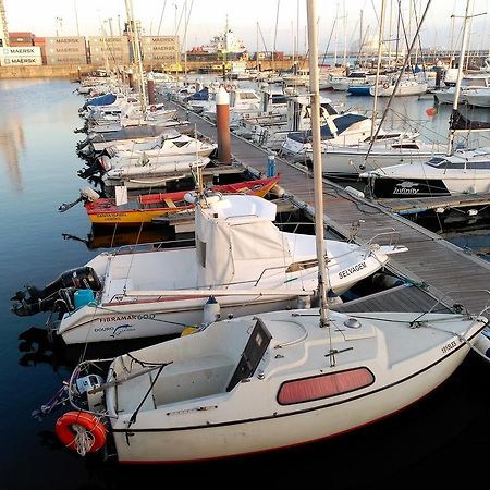 Vrs - Low Cost Beach Boat Hotel Leca da Palmeira Ngoại thất bức ảnh